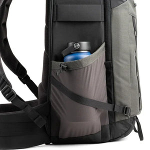 ThinkTank Backlight Long Lens (Slate Black) at PROCAM | procam.com