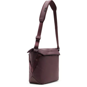 Peak Design Everyday Tote v3 (15L, Eclipse) at PROCAM | procam.com