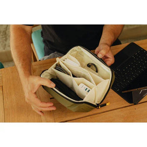 Peak Design Tech Pouch v3 (Kelp) at PROCAM | procam.com