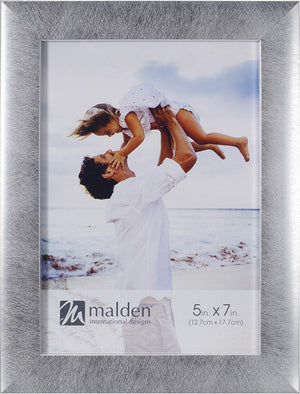 Malden Linear - Metallic Silver 5x7 Frame at PROCAM | procam.com