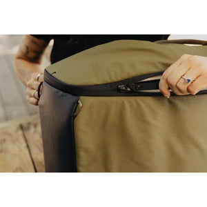 Peak Design Everyday Backpack Zip v3 (20L, Kelp) at PROCAM | procam.com