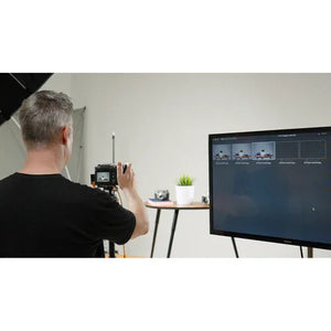 Tether Tools TetherPro USB-C to Right Angle USB-C Pigtail Cable - 20" (Orange) at PROCAM | procam.com