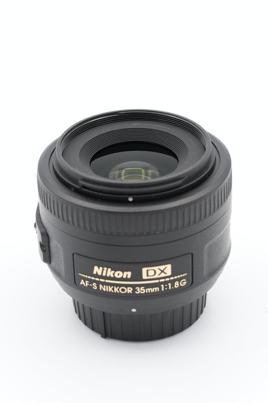 * USED * Nikon AF-S DX NIKKOR 35mm f/1.8 G Lens