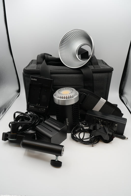 * USED * Godox ML60 Video light Kit w/ Godox S60S Softbox