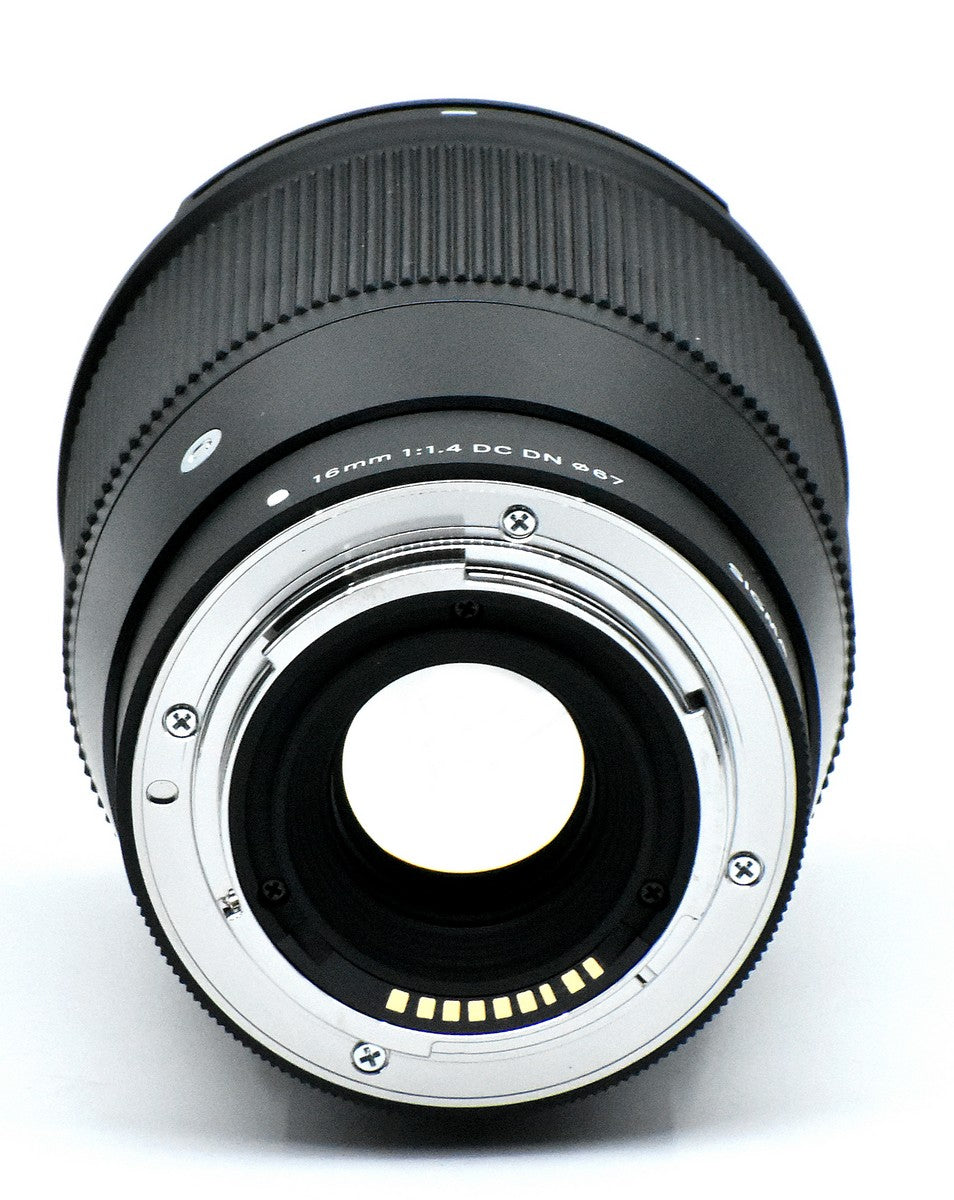 ***USED*** Sigma 16mm f/1.4 DC DN Contemporary Lens (Canon EFM) PROCAM Photo & Video Gear