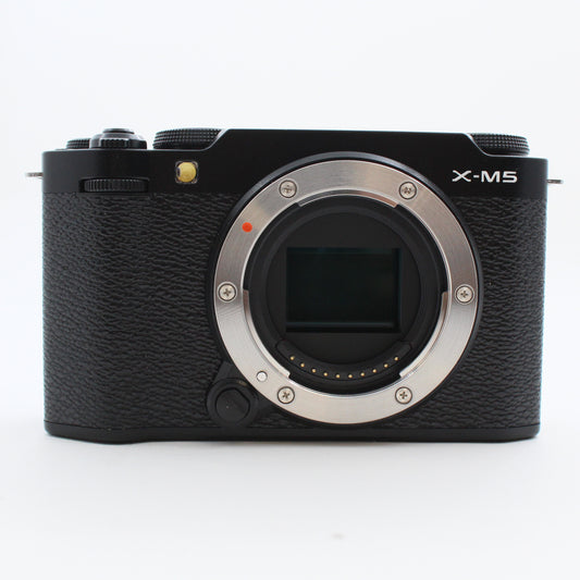 * OPEN BOX GOOD * Fujifilm X-M5 Mirrorless Camera with XC 15-45mm f/3.5-5.6 Lens (Black)