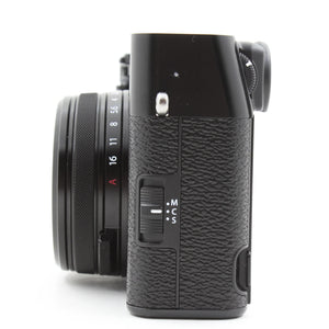 * OPEN BOX GOOD * Fujifilm X100VI Digital Camera (Black) at PROCAM | procam.com