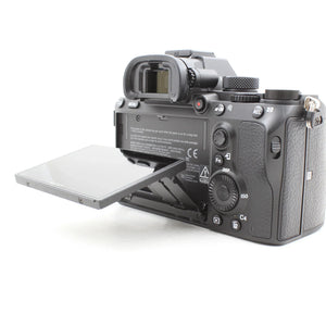 * OPEN BOX EXCELLENT * Sony a7 III Mirrorless Digital Camera with 28-70mm Lens at PROCAM | procam.com