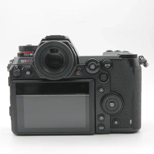 * OPEN BOX EXCELLENT * Panasonic Lumix S1R Digital Mirrorless Camera with 24-105mm f/4 S-Series Lens at PROCAM | procam.com