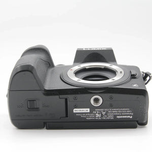 * OPEN BOX FAIR * Panasonic Lumix DMC-G7 Mirrorless Micro Four Thirds Digital Camera with 14-42mm Lens (Black) at PROCAM | procam.com