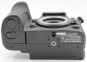 * OPEN BOX EXCELLENT * Panasonic Lumix GH6 Mirrorless Camera (Body Only) at PROCAM | procam.com