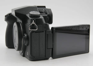 * OPEN BOX EXCELLENT * Panasonic Lumix DMC-G85 Mirrorless Micro Four Thirds Digital Camera with 12-60mm Lens at PROCAM | procam.com