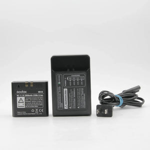 * OPEN BOX GOOD * Godox VING V860IIF TTL Li-Ion Flash Kit for Fujifilm Cameras at PROCAM | procam.com