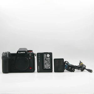 * USED * Panasonic Lumix S1H Mirrorless Camera (Body Only) SHUTTER 751 at PROCAM | procam.com
