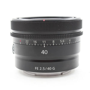 * OPEN BOX EXCELLENT * Sony FE 40mm f/2.5 G Lens at PROCAM | procam.com