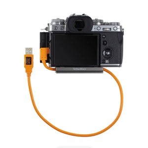 Tether Tools 20" TetherPro USB 3.0 Type-A to C Right Angle Adapter Cable (High-Visibilty Orange) at PROCAM | procam.com