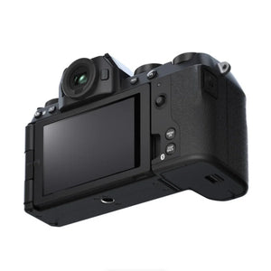 FUJIFILM X-S20 Mirrorless Camera with 15-45mm Lens (Black) at PROCAM | procam.com