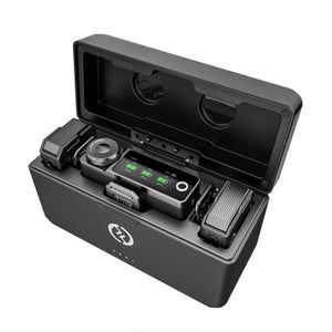 Hollyland LARK MAX Duo 2-Person Wireless Microphone System (2.4 GHz, Black) at PROCAM | procam.com