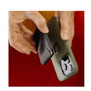 Peak Design Mobile Slim Smartphone Wallet (Redwood) at PROCAM | procam.com