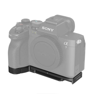 SmallRig Baseplate for Sony a7R V & a7 IV (Version 2) at PROCAM | procam.com