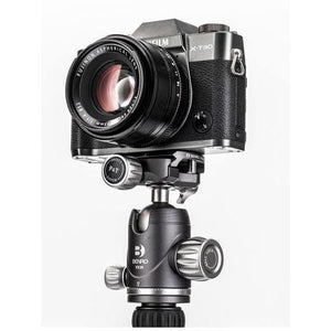 Benro Rhino Carbon Fiber Zero Series Travel Tripod with VX20 Head at PROCAM | procam.com