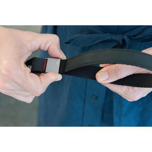 Peak Design Cuff Wrist Strap (Charcoal) at PROCAM | procam.com