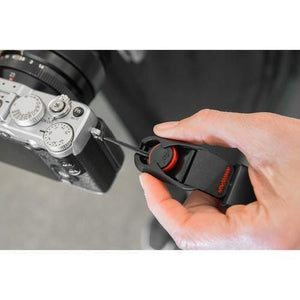 Peak Design Cuff Wrist Strap (Charcoal) at PROCAM | procam.com