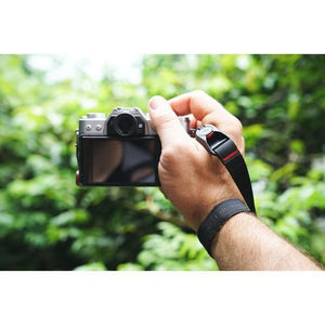 Peak Design Cuff Wrist Strap (Charcoal) at PROCAM | procam.com