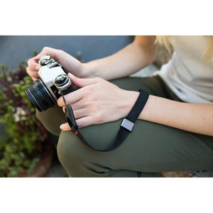 Peak Design Cuff Wrist Strap (Charcoal) at PROCAM | procam.com