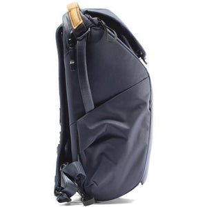 Peak Design Everyday Backpack v2 (20L, Midnight) at PROCAM | procam.com