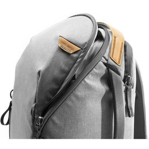 Peak Design Everyday Backpack Zip (15L, Ash) at PROCAM | procam.com