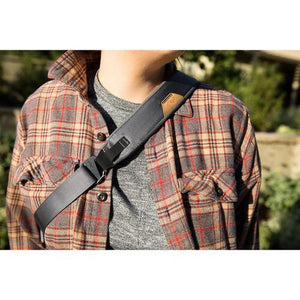 Peak Design Everyday Sling v2 (3L, Ash) at PROCAM | procam.com