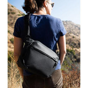 Peak Design Everyday Sling v2 (6L, Black) | PROCAM