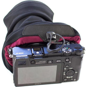 Peak Design Shell Form-Fitting Rain and Dust Cover - Large (Black) at PROCAM | procam.com
