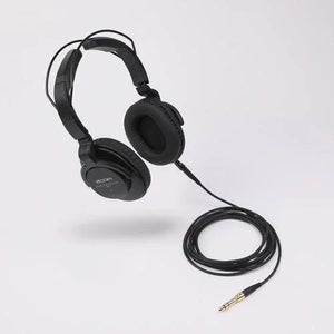 Zoom ZDM-1 Podcast Mic Pack with Headphones, Windscreen, XLR, and Tabletop Stand at PROCAM | procam.com