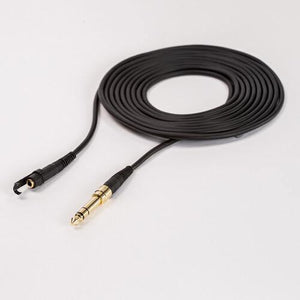 Zoom ZDM-1 Podcast Mic Pack with Headphones, Windscreen, XLR, and Tabletop Stand at PROCAM | procam.com
