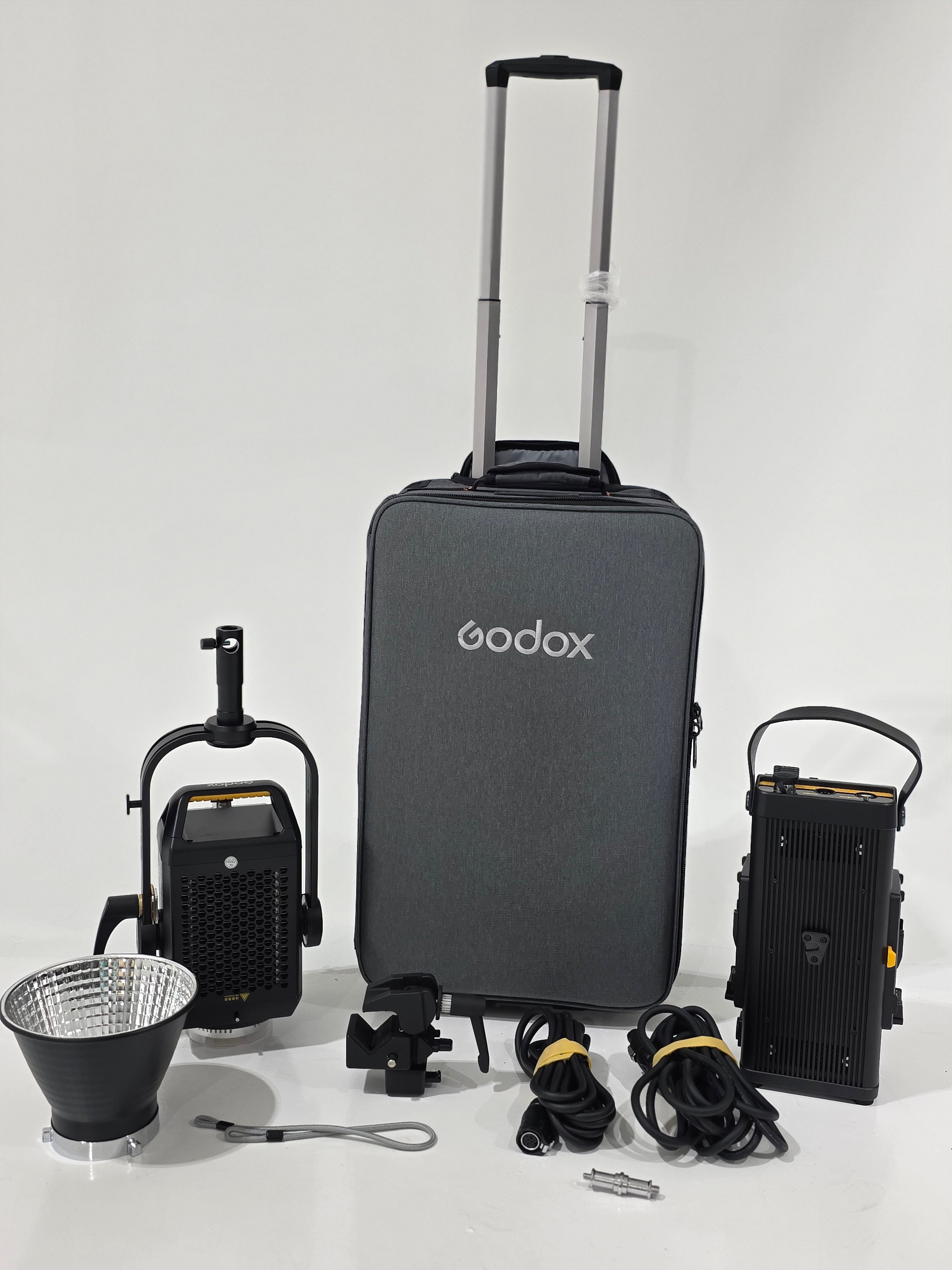 * OPEN BOX GOOD * Godox Knowled M600D Daylight LED Light