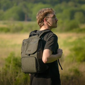 ProMaster Blue Ridge 2.0 Daypack - Medium (5.3 + 5 L Green) at PROCAM | procam.com
