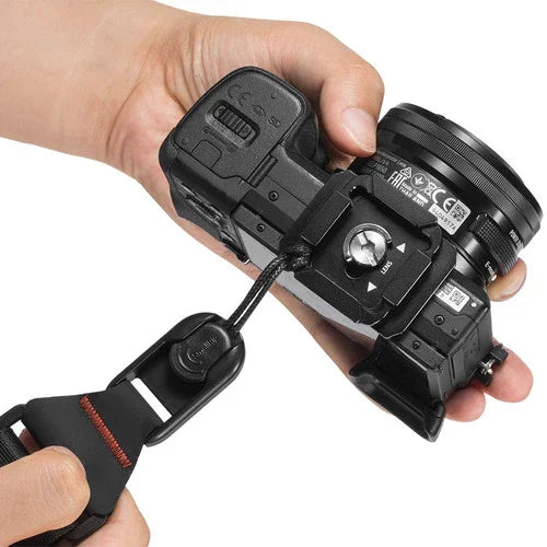 SmallRig Camera Shoulder Strap (Black) at PROCAM | procam.com