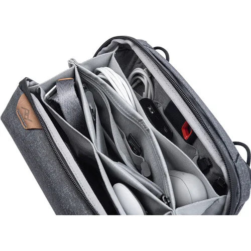 Peak Design Travel Tech Pouch (2L, Charcoal) at PROCAM | procam.com