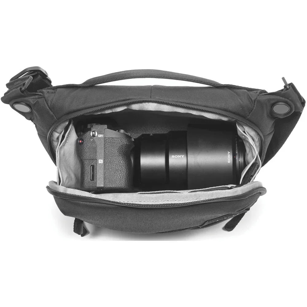 Peak Design Everyday Sling v2 (Black, 3L) at PROCAM | procam.com