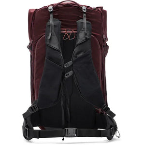 Peak Design Outdoor Backpack (Black, 45L) at PROCAM | procam.com