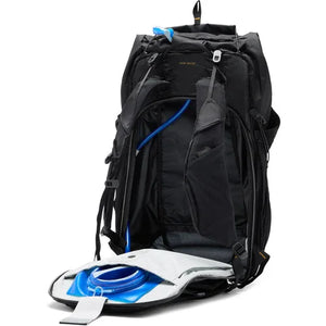 Peak Design Outdoor Backpack (Black, 45L) at PROCAM | procam.com