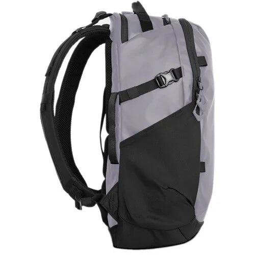 WANDRD Nimbus 18L Backpack (Uyuni Purple) at PROCAM | procam.com