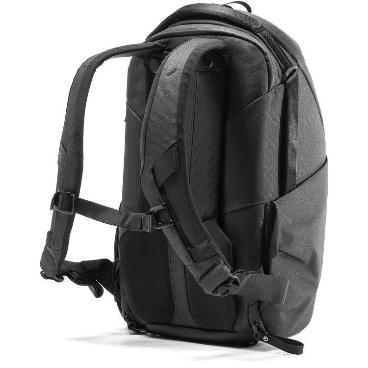 Peak Design Everyday Backpack Zip (Black, 15L) at PROCAM | procam.com