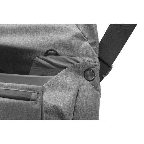 Peak Design Everyday Messenger v2 (13L, Ash) at PROCAM | procam.com