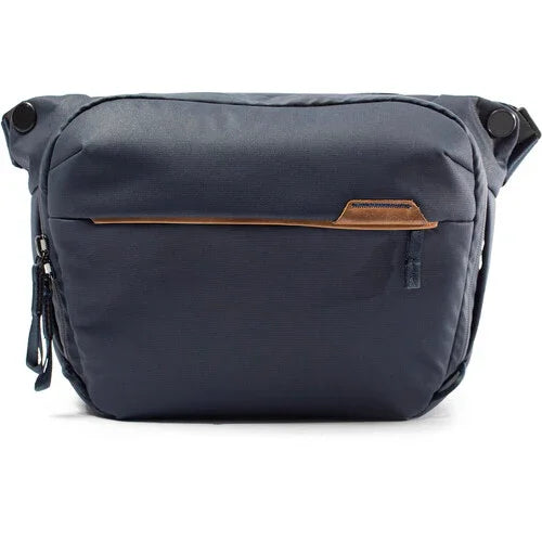 Peak Design Everyday Sling v2 (6L, Midnight) at PROCAM | procam.com