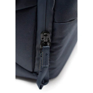 Peak Design Everyday Sling v2 (6L, Midnight) at PROCAM | procam.com
