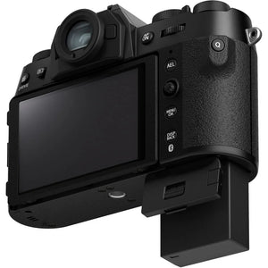 Fujifilm X-T50 Mirrorless Camera with 15-45mm f/3.5-5.6 Lens (Black) at PROCAM | procam.com