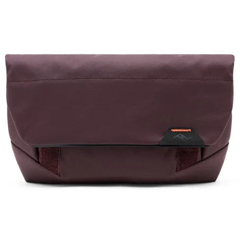 Peak Design Field Pouch v3 (Eclipse) at PROCAM | procam.com